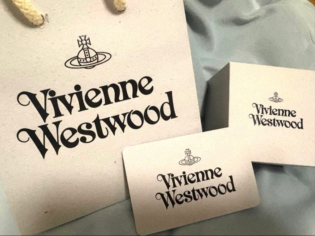 【美品】ヴィヴィアンウエストウッド ピンクゴールド ピアス 両耳用