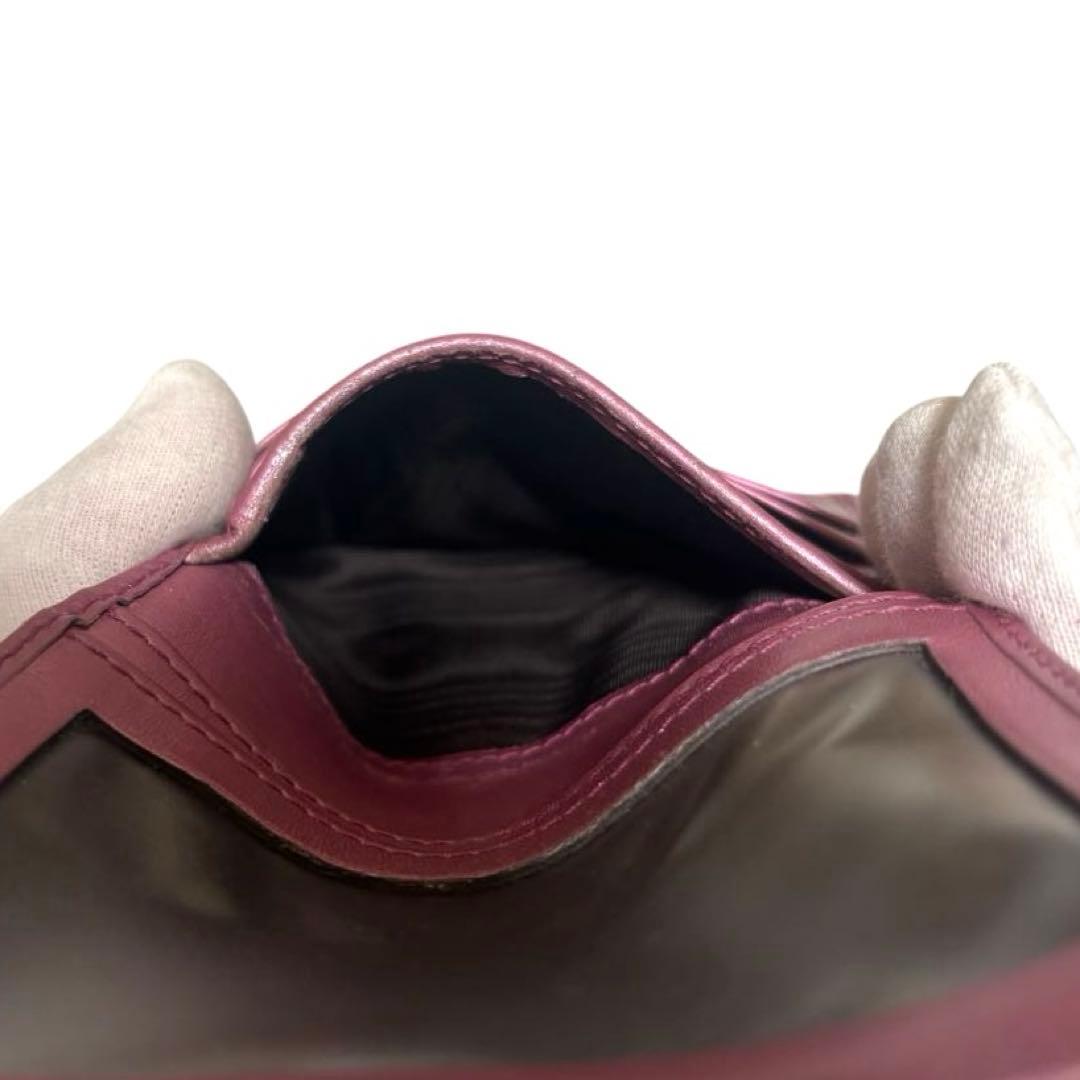 グッチ　折り財布　GGシマ　レザー　メタルピンク　チャーム　ハート　Wホック