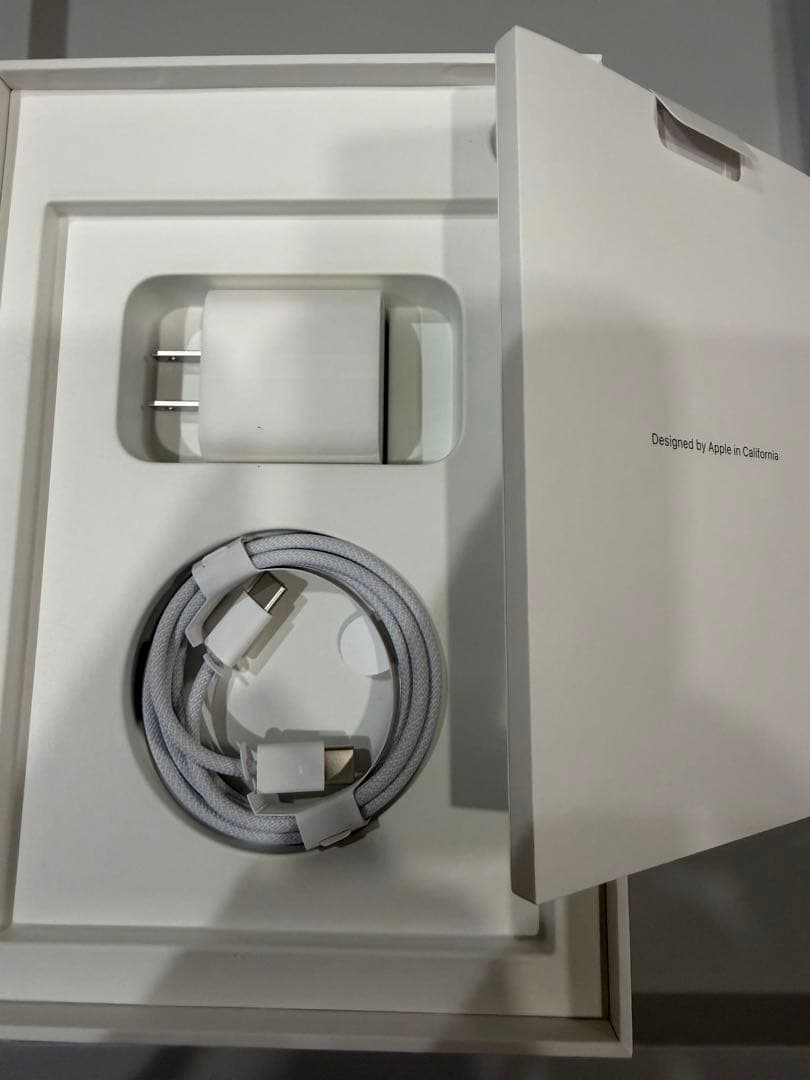 iPad mini 7 (A17Pro) 128GB スペースグレー