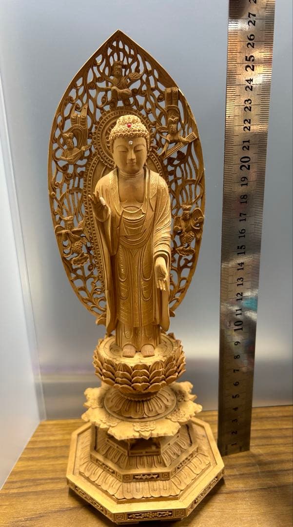 阿弥陀如来立像　木彫り仏像