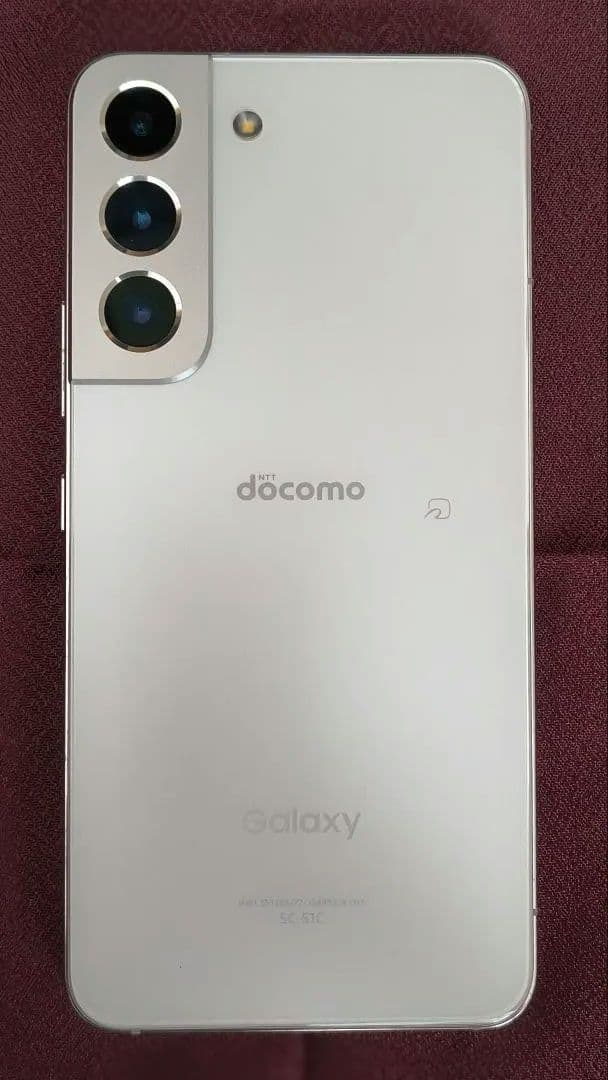 【美品】Galaxy S22 docomo版 ホワイト simフリー