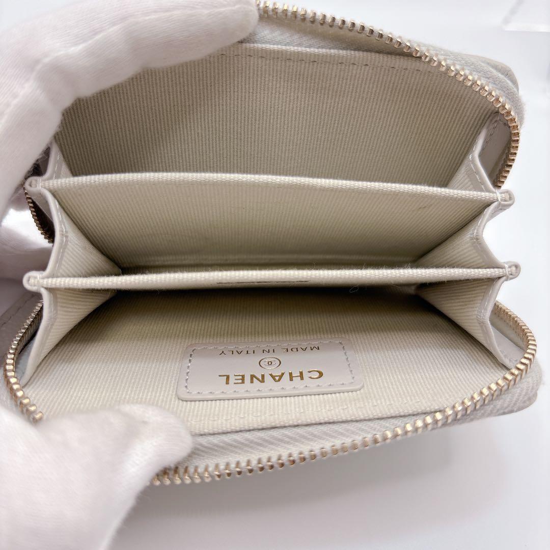 レア色！ ほぼ未使用 シャネル マトラッセ ココマーク ジップパース