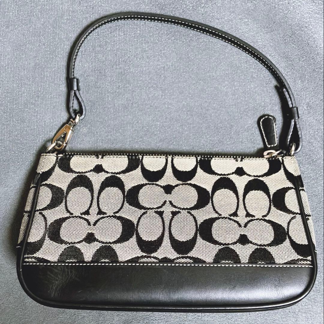 【美品】コーチ COACH アクセサリーポーチ シグネチャー レザー ブラック