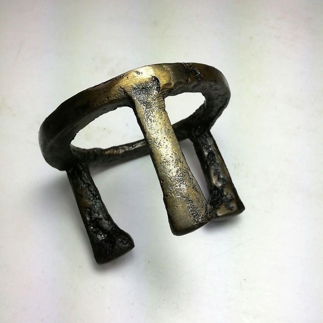 Ｓ７９５　蓋置　『唐銅　五徳』『金谷浄雲作』　共箱　茶道具