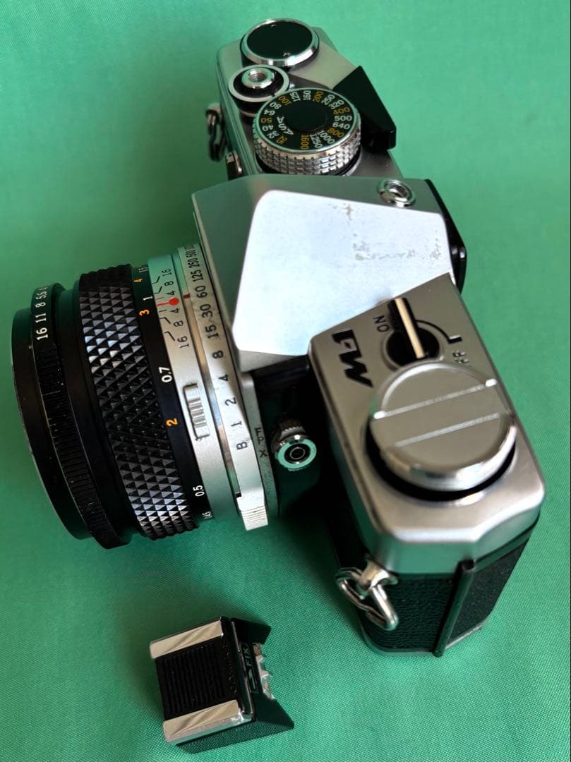 ★ OLYMPUS M-1 + ★ \"M-SYSTEM\" 標準レンズ 50mm