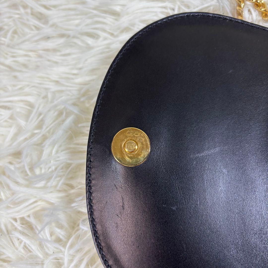 【美品✨】 フェラガモ ショルダーバッグ ヴァラリボン オールレザー