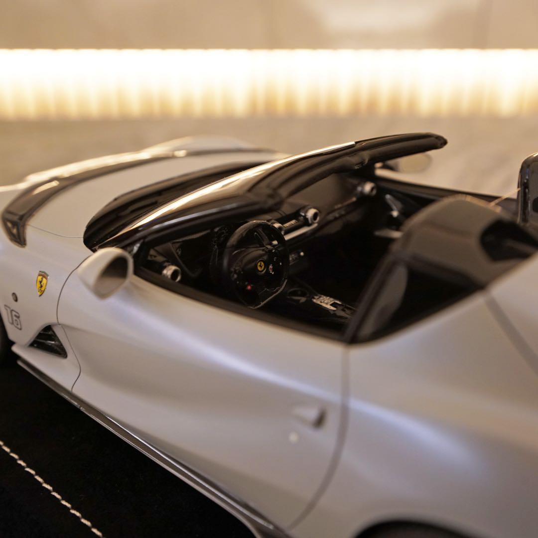 【新品】MRcollection 812 competizione 1/18