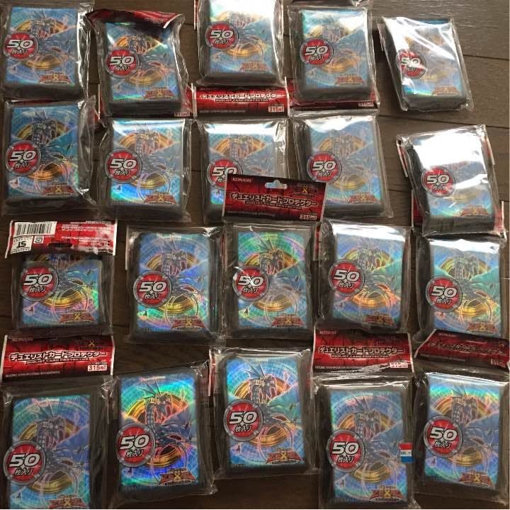 遊戯王 スリーブ リバイスドラゴン 未開封 20コセット