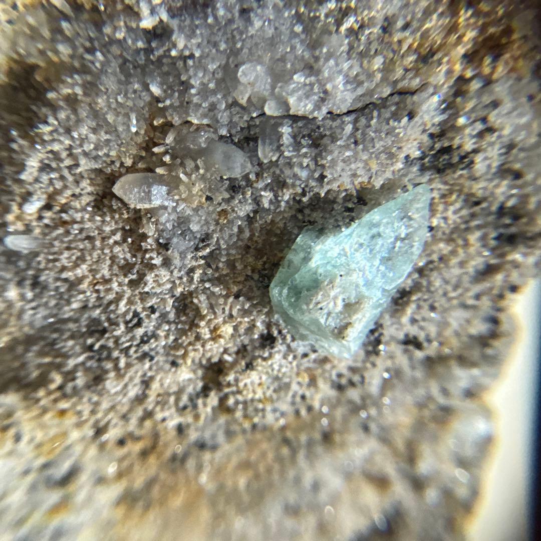 フォスフォフィライト