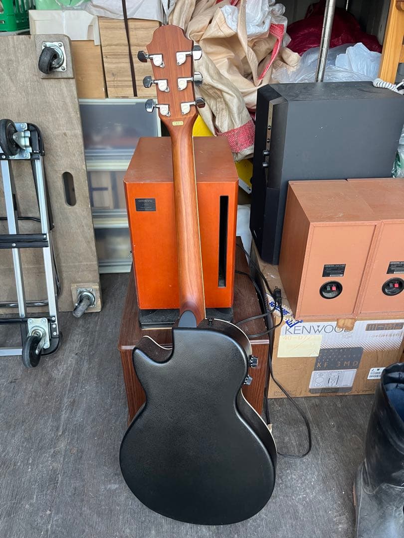 ARIA ギター　AMB-35S