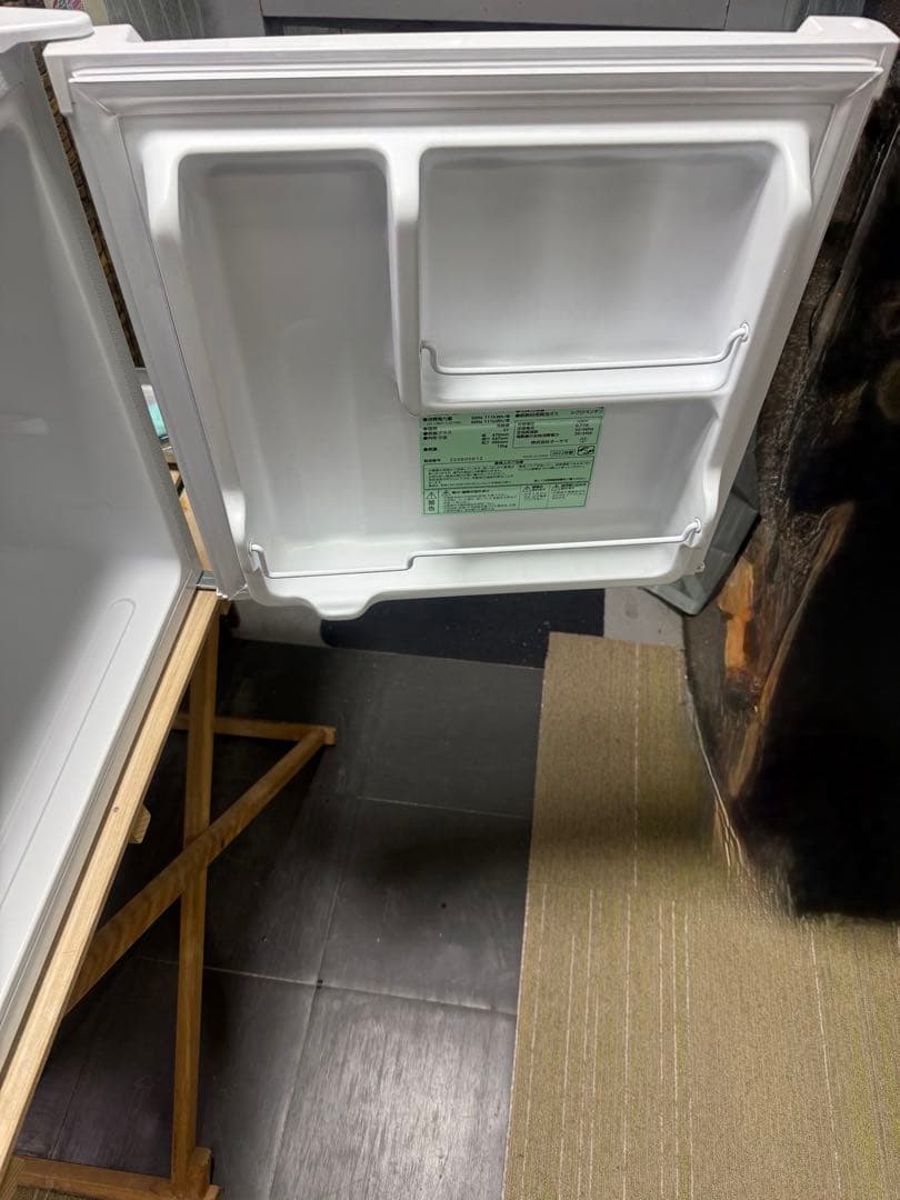 【洗浄消毒作業済】アイリスオーヤマ　46L 冷蔵庫　PRC-B051D-W