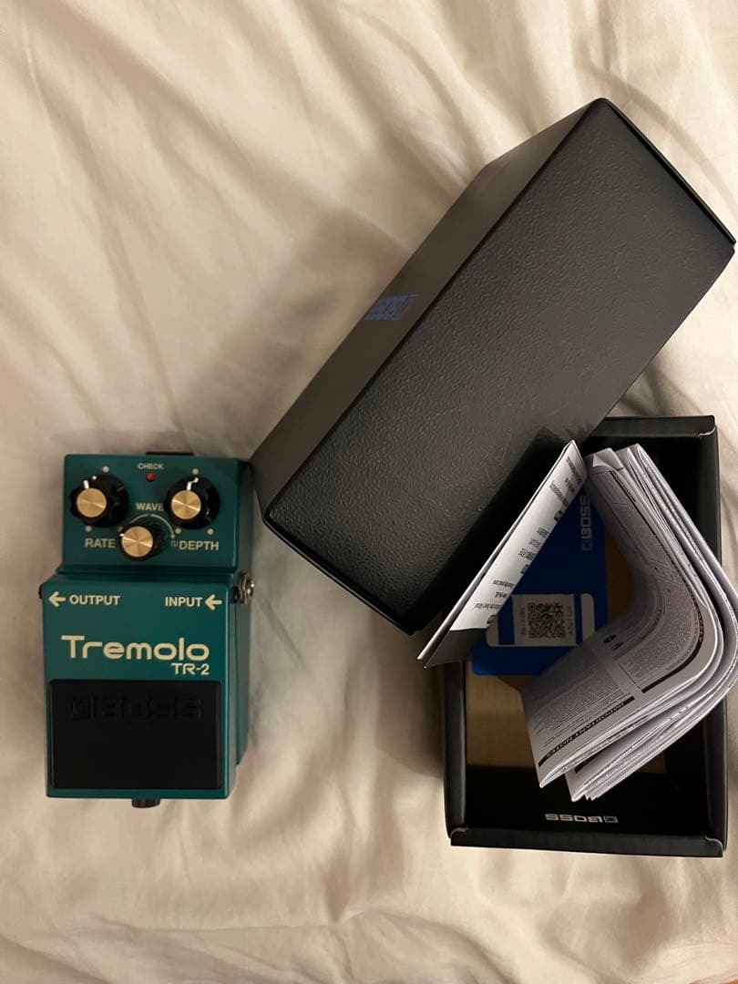BOSS Tremolo TR-2 エフェクター