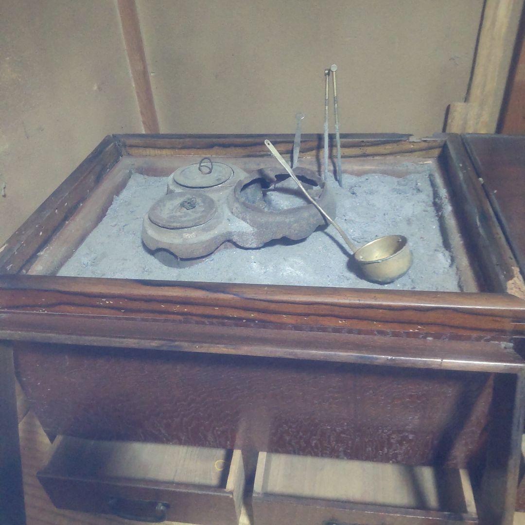 ス*ト様 木製長火鉢 伝統工芸 レトロ アンティーク 古民具　家具　日本伝統