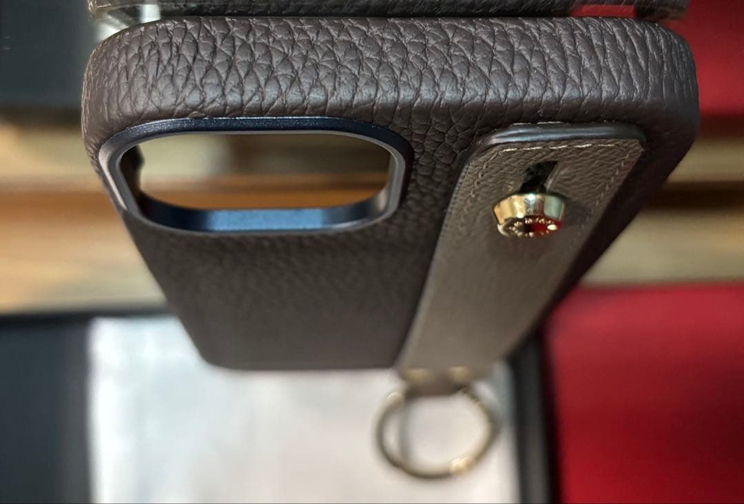 ボナベンチュラ ハンドル付き バックカバーケース シュリンクレザー