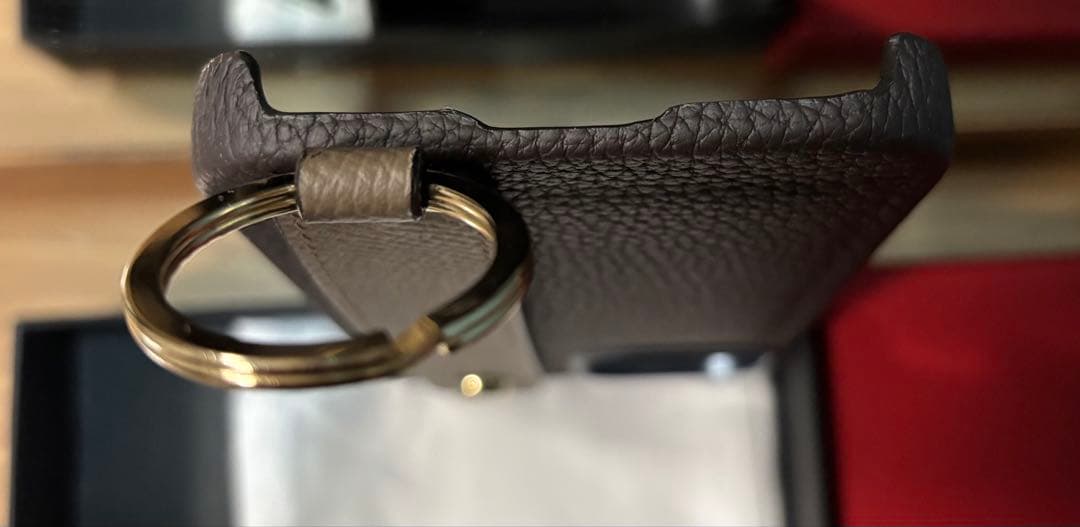 ボナベンチュラ ハンドル付き バックカバーケース シュリンクレザー