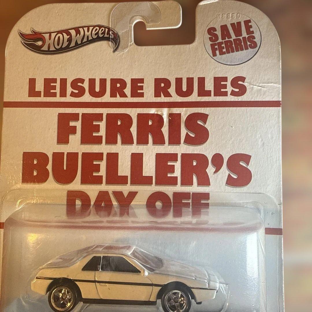 ホットウィール '84 ポンティアック フィエロ フェリスはある朝突然に