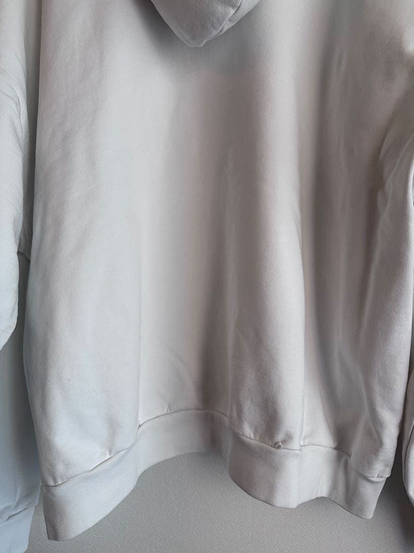 バレンシアガ　23AW カレッジ　プルオーバーパーカー　クリーニング済み