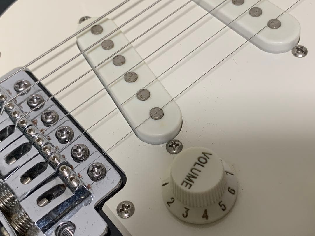 Juno ジュノ ST ストラトキャスター タイプ 黒 ブラック メイプル指板