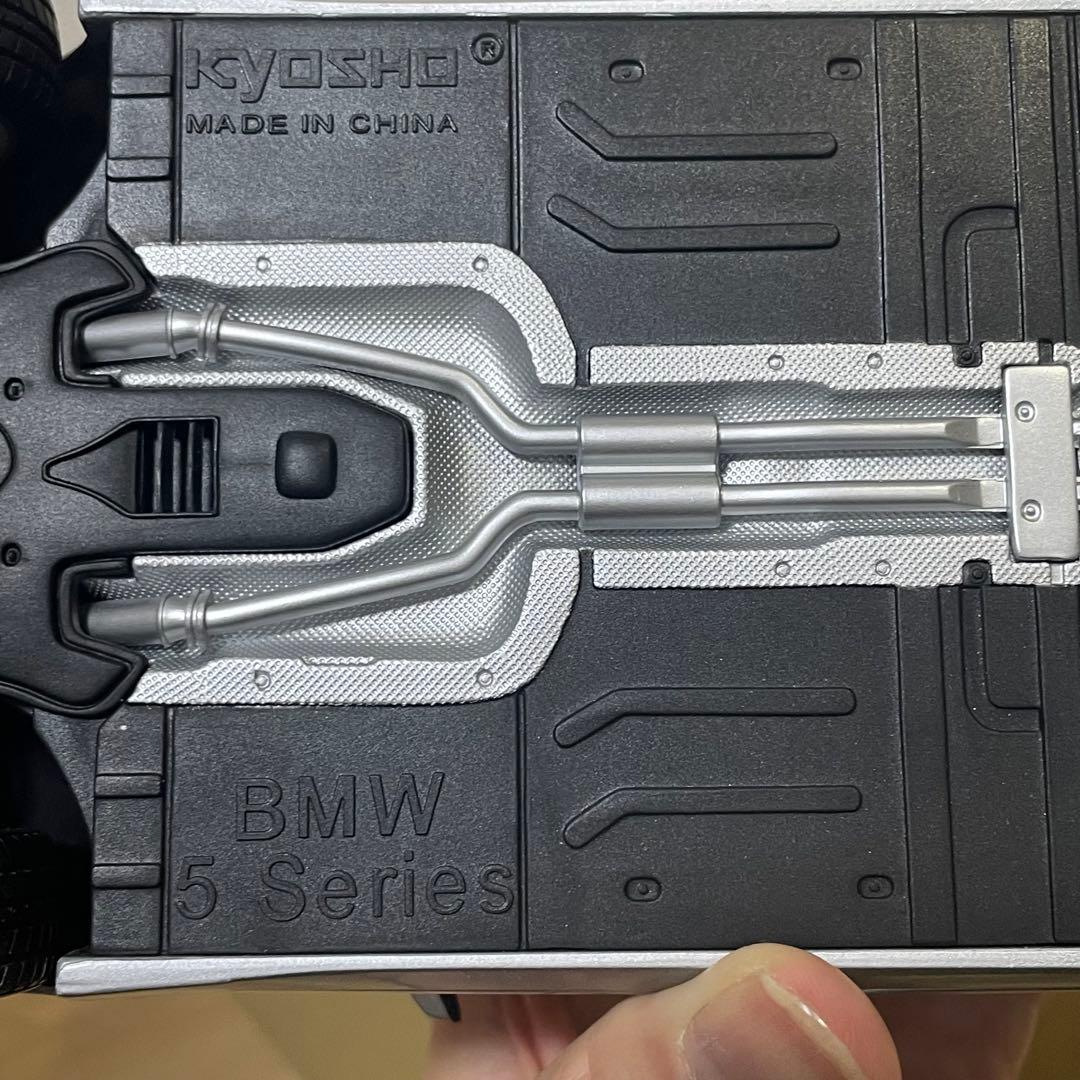 京商 1/18 BMW 5シリーズ ER シルバー 1/18 スケール ミニカー