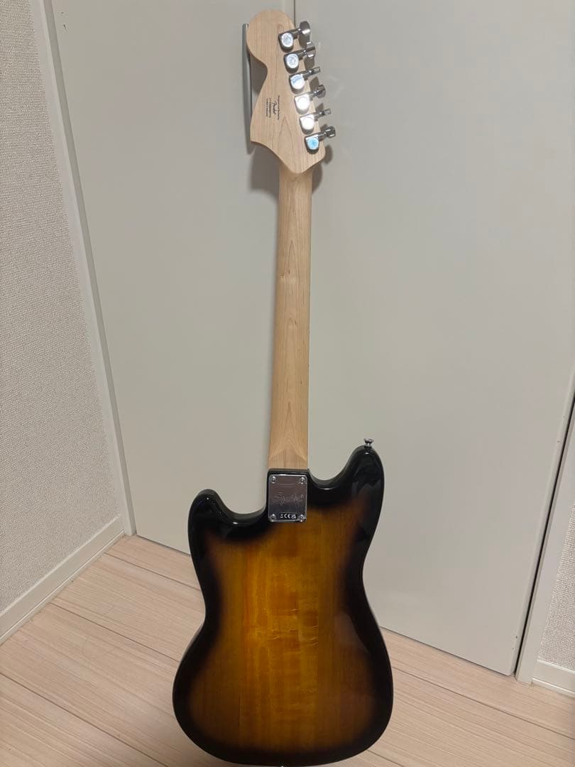 Fender Mustang エレキギター サンバースト ギターケース