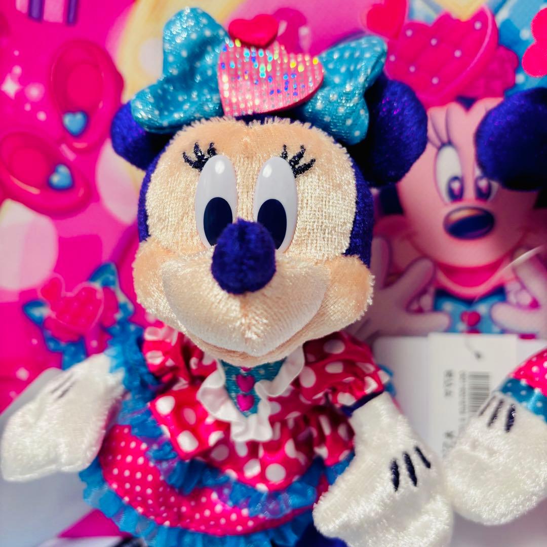 【匿名配送】　ミニーのファンダーランド　ぬいぐるみバッジ　パルパルーザ　2026