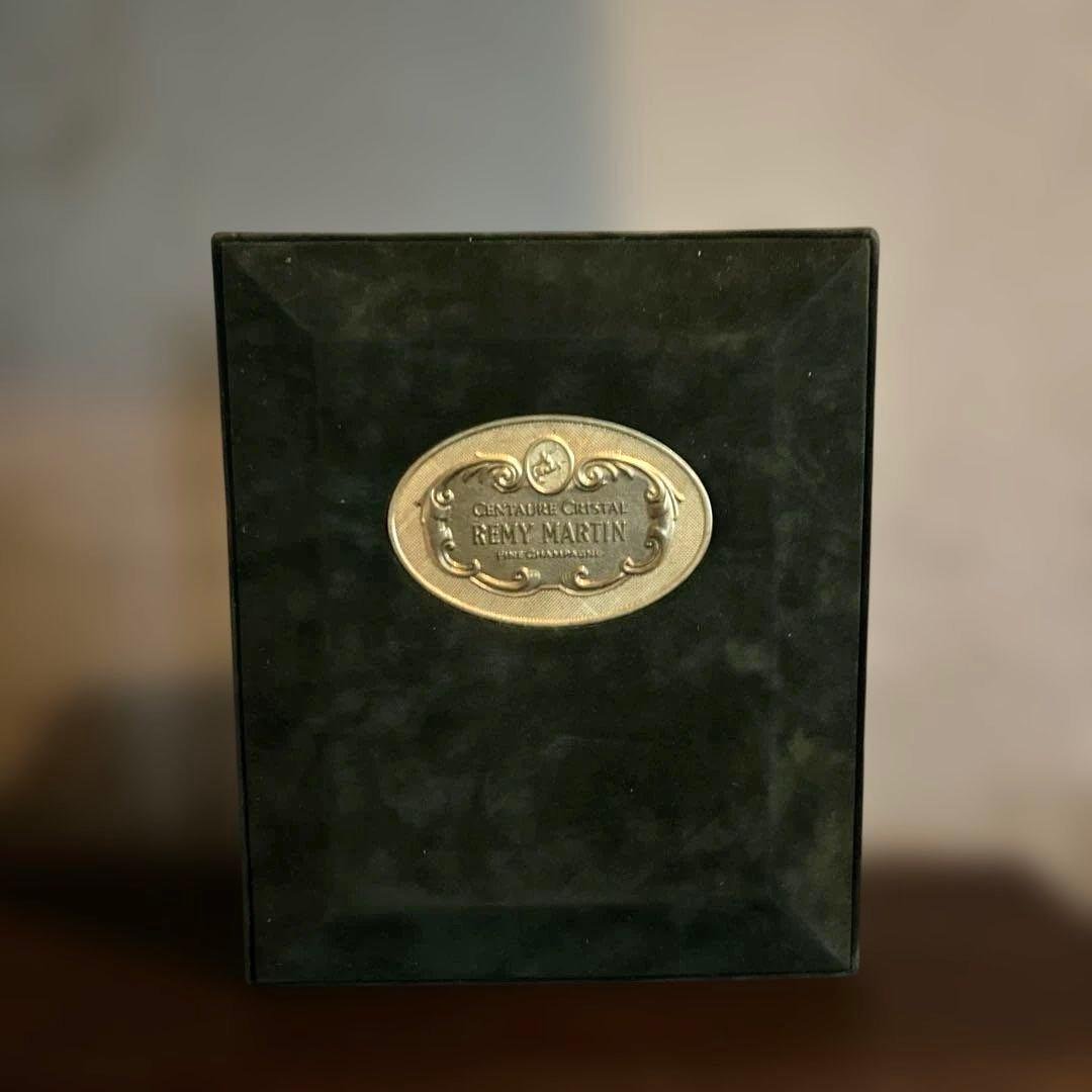 【未開栓】レミーマルタン セントークリスタル バカラボトル 1983