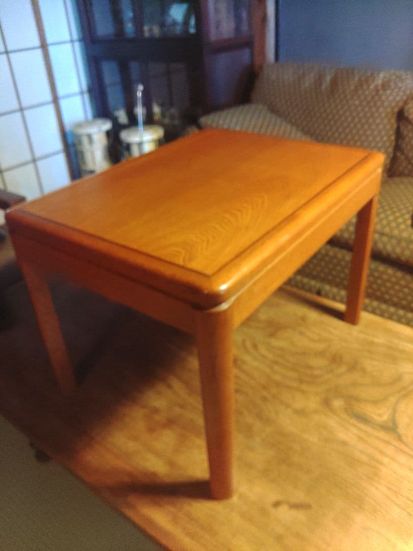 希少　カリモク　コーヒーテーブル　サイドテーブル　天然木　デスク　机　レトロ