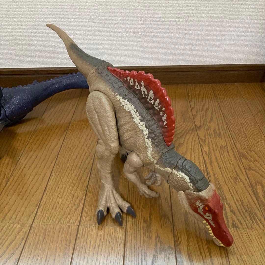 マテル ジュラシック・ワールド 恐竜模型　4体セット