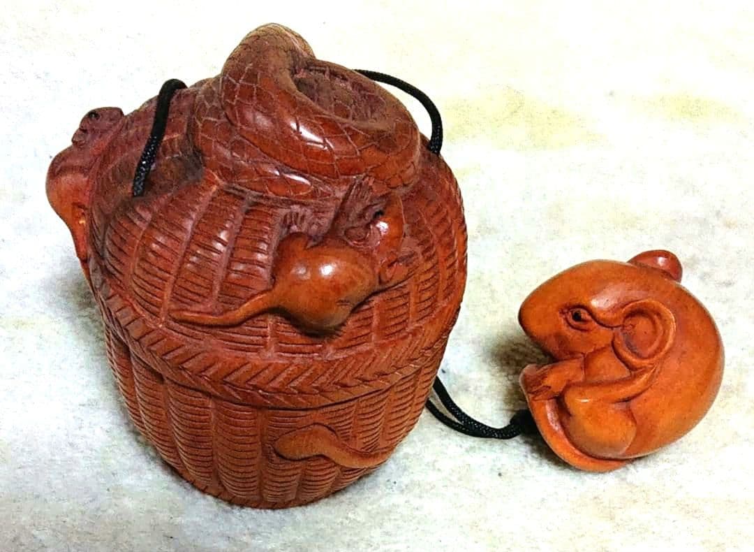 蛇と鼠デザイン提げ物