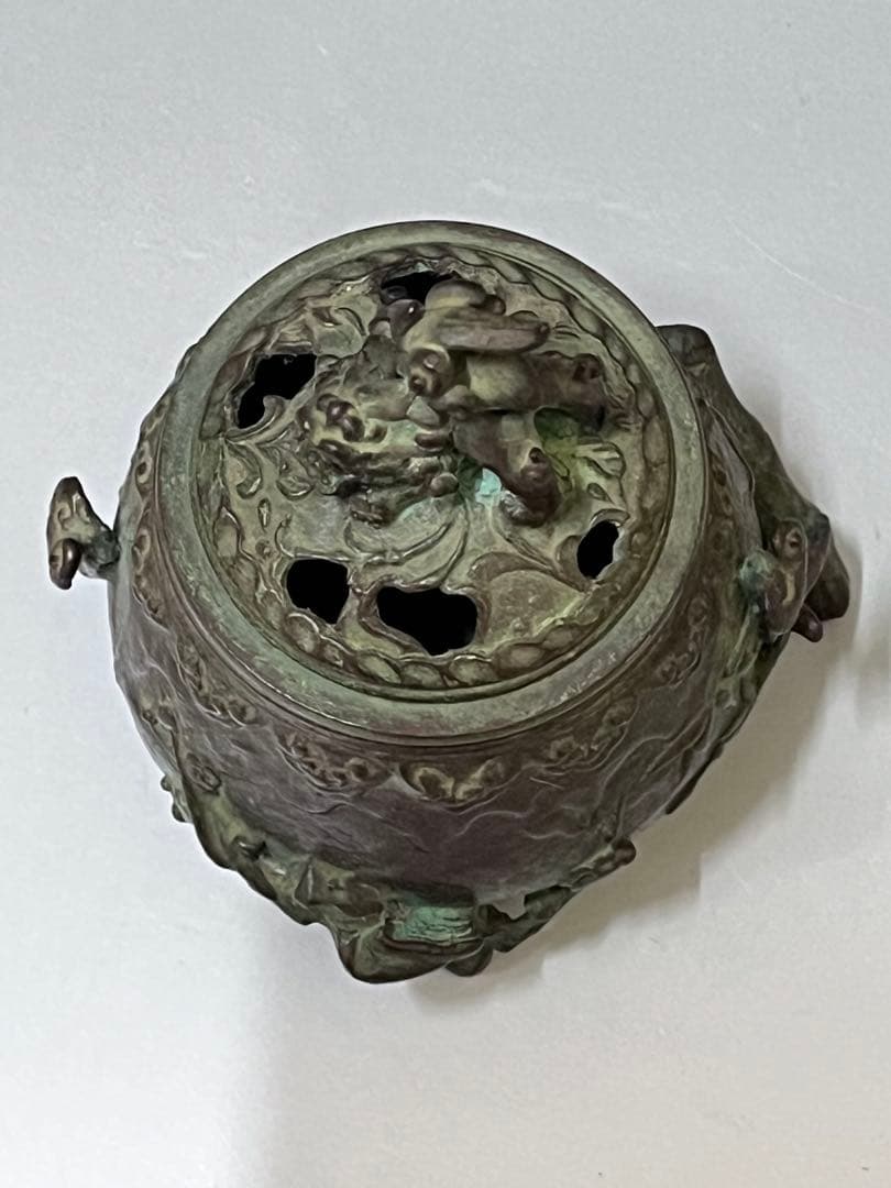 E676 香炉 元威 二上常太郎 鋳銅 獅子摘 松竹梅 三足 銅製 香道具