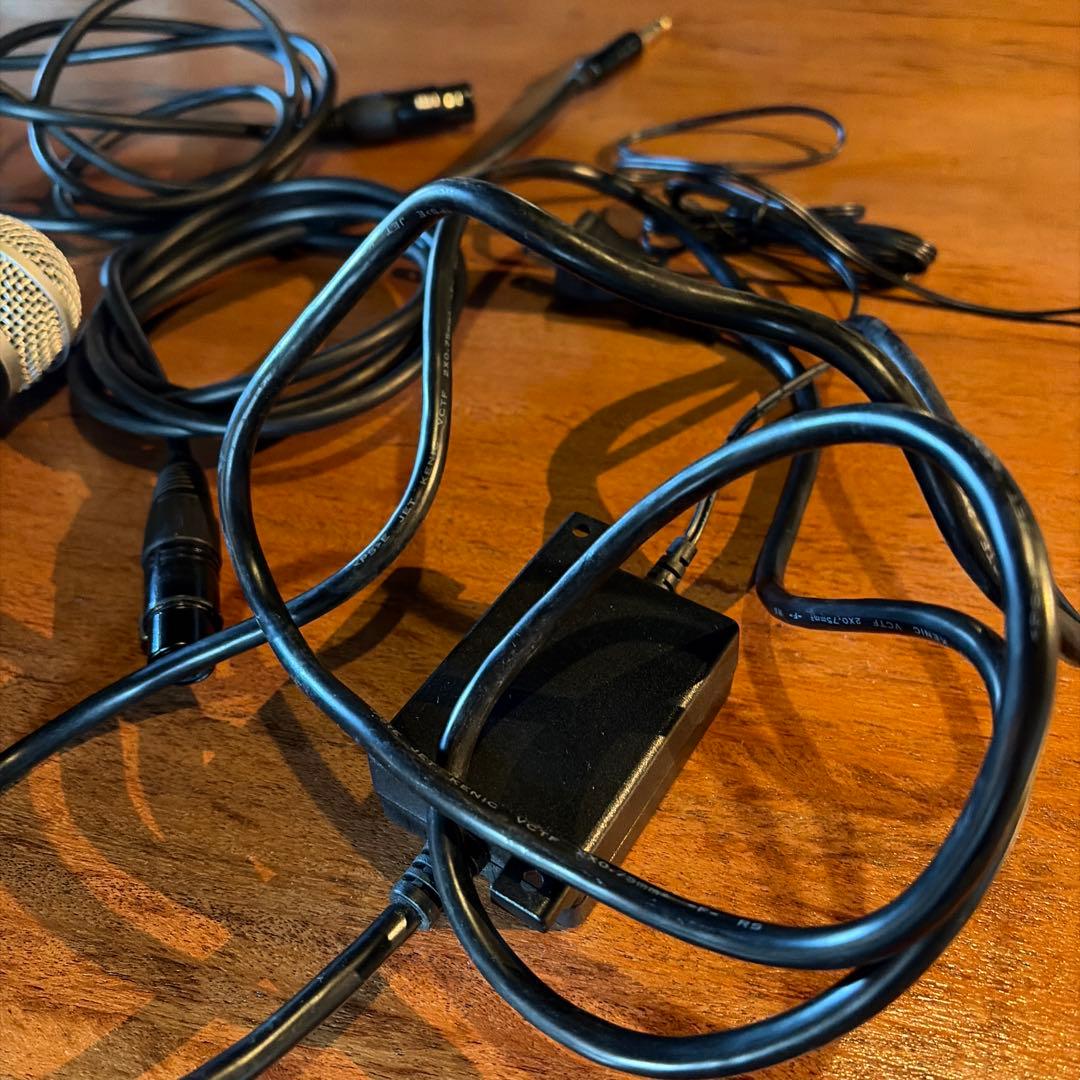 SHURE PG58 マイク2本 SVX88受信機セット