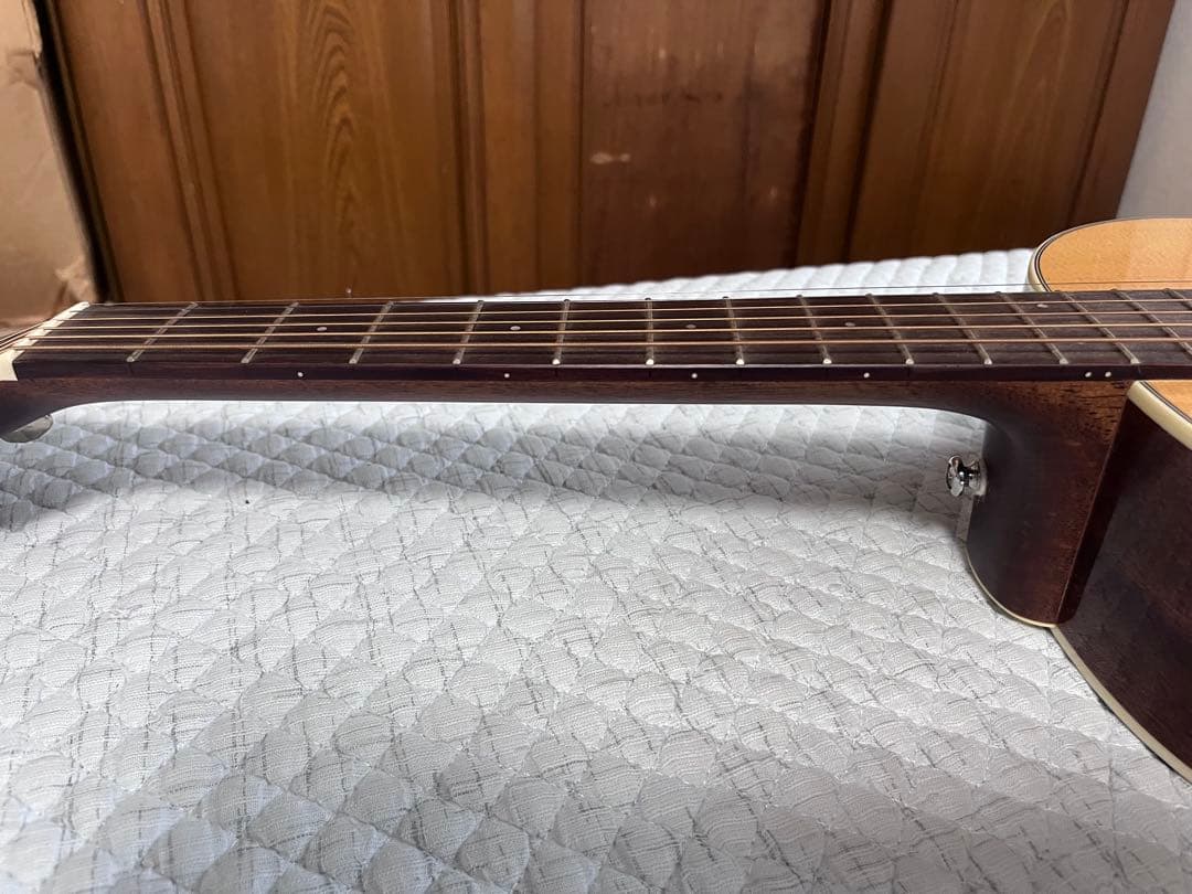 ギルド　パーラーギター　guild P-240 MEMOIR NAT 新品同様