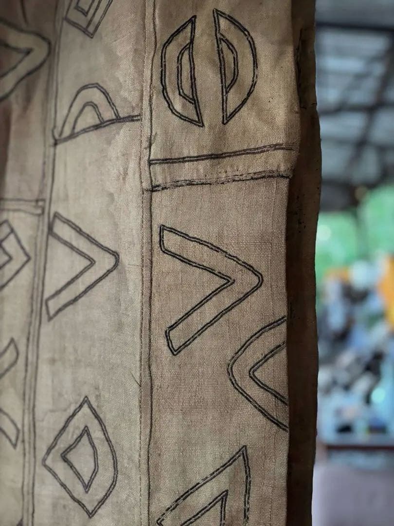 544アフリカヴィンテージ クバ王国 プショング族 ラフィア布 ンチャク 希少