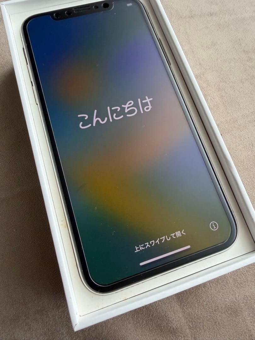 希少iPhoneX 中国版SIMフリー完全無言
