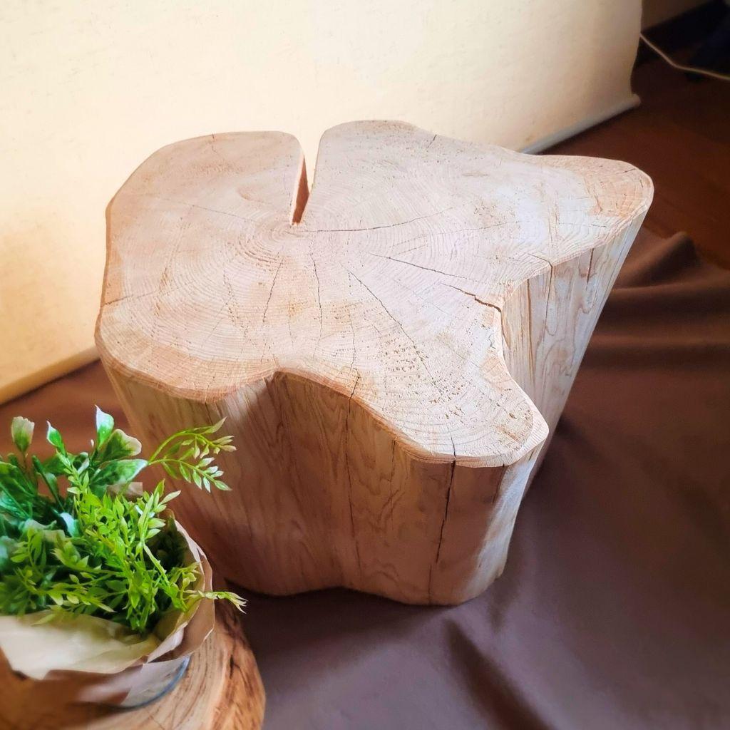超特大サイズ 天然アロマ ひのきの切株テーブル 根元末広がり