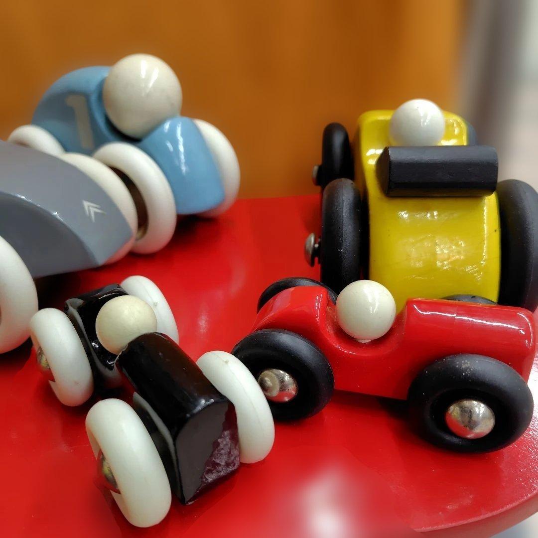 【vilac】Boulangerie 木製ミニカーセット