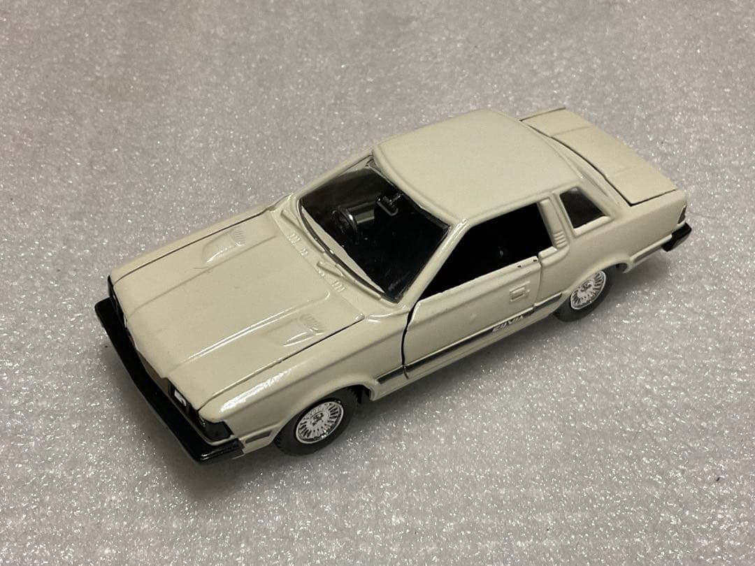 ニッサン・ニューシルビア2000ハードトップ。ヨネザワ。ダイヤペット。新品。