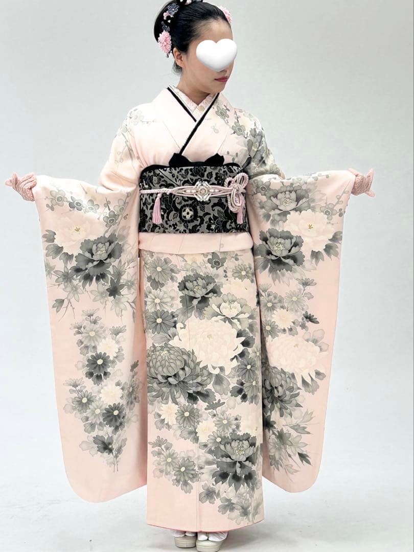 振袖フルセット　手書き草花紋　ベビーピンク