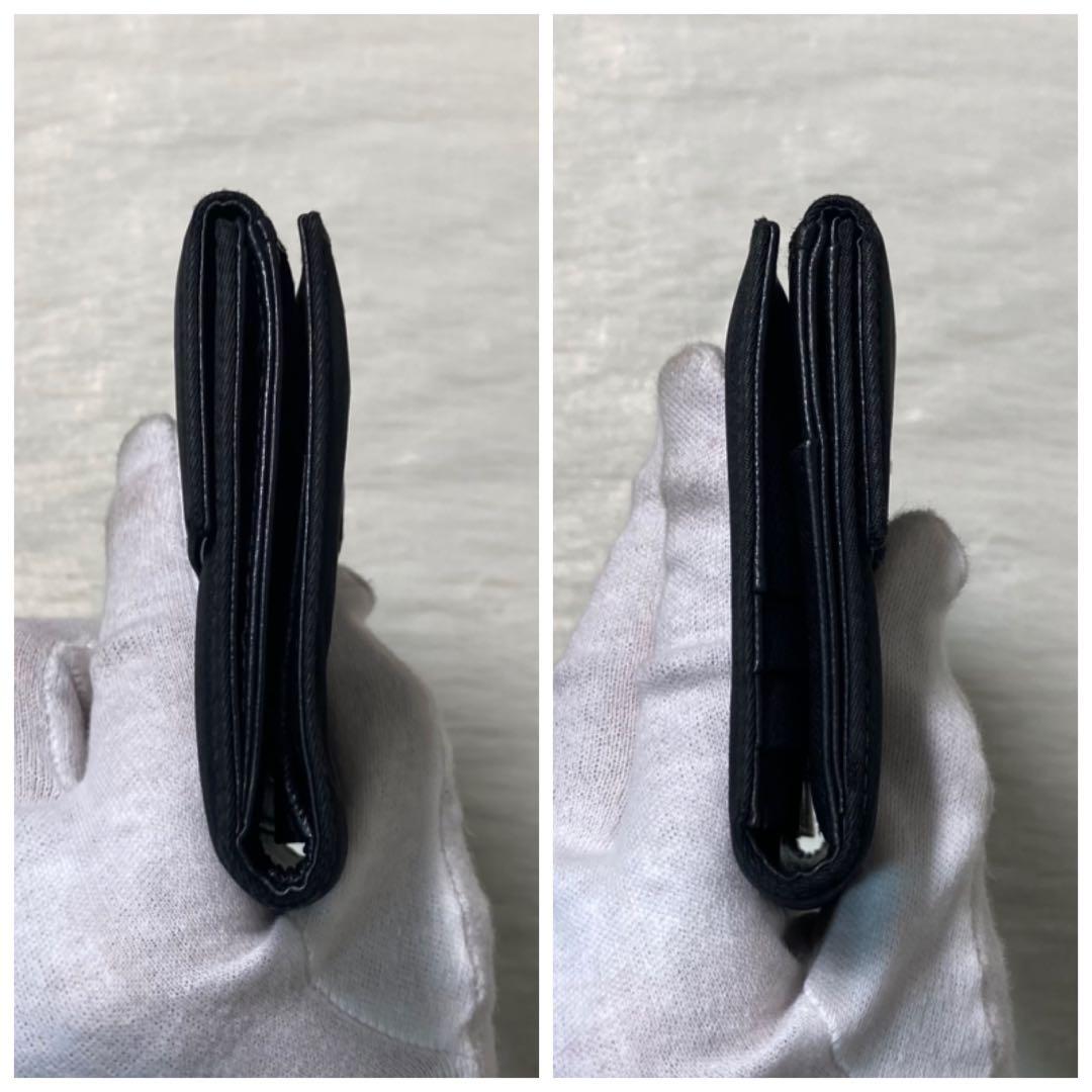 早い者勝ち　PRADA プラダ　二つ折り　レザー　ナイロン　財布　折り財布　黒