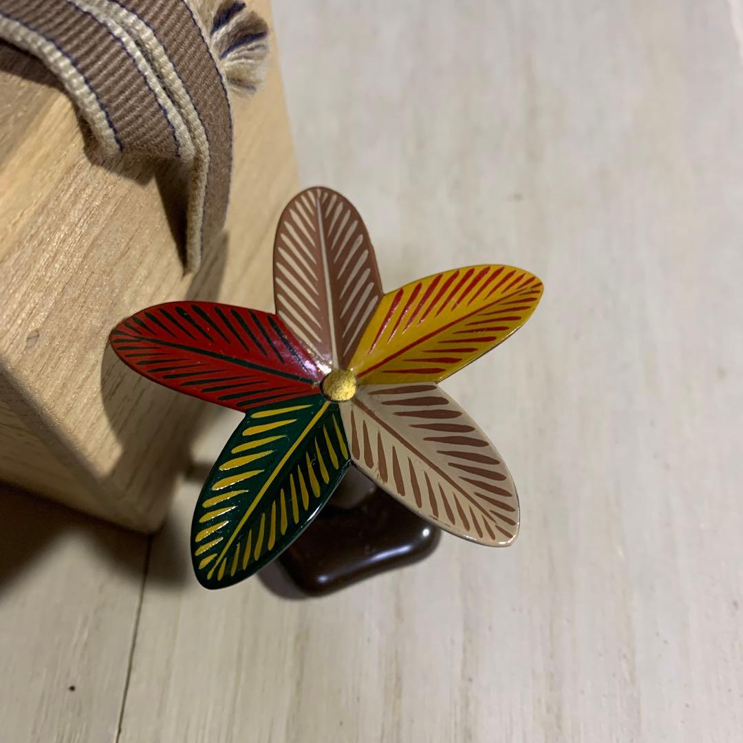 金屋五郎三郎　蓋置　共箱