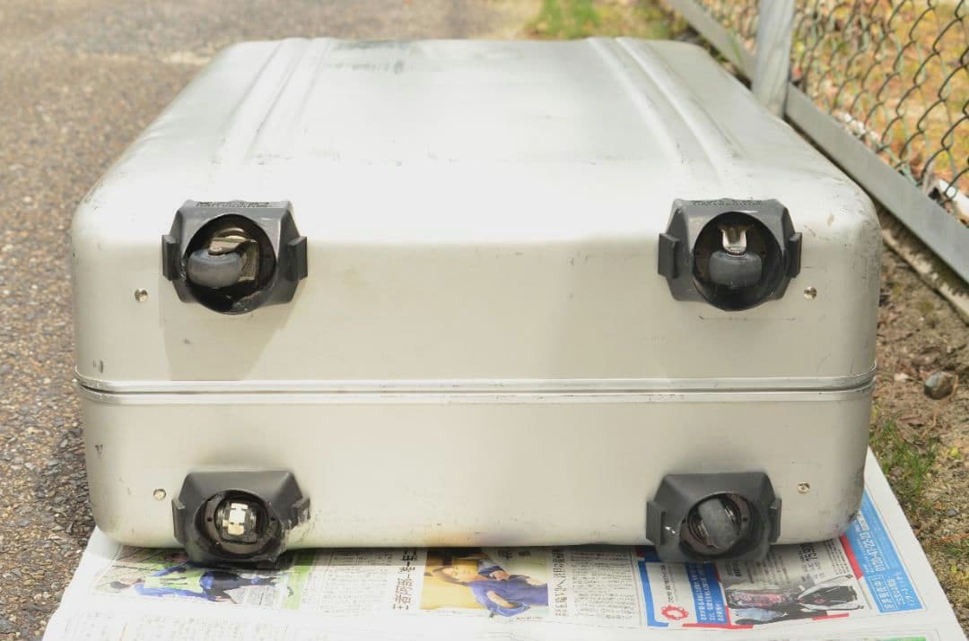 【ジャンク】 ZERO HALLIBURTON ゼロハリバートン スーツケース