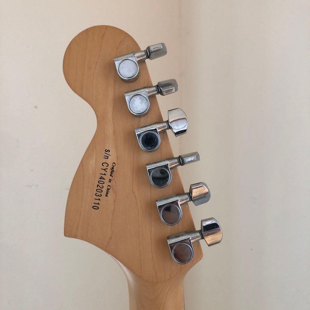 Squier　ストラトキャスター　サンバースト　スクワイアー