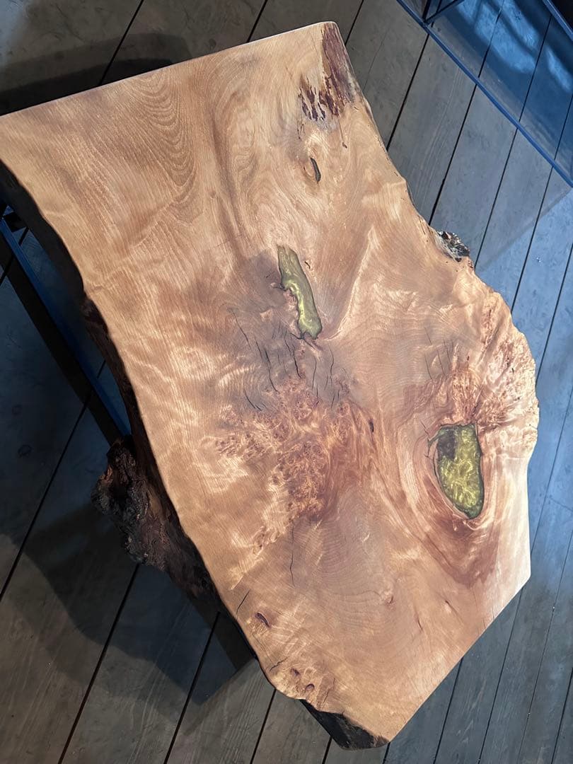 【送料無料】　樺　カバ　一枚板テーブル　レジン　縮み杢　玉杢　ローテーブル