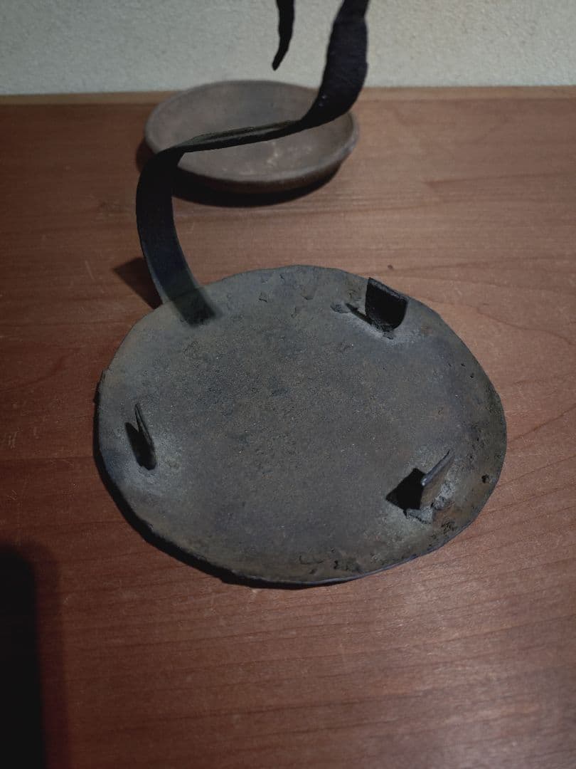 鉄製 吊るし灯火器 花器 花入れ 古道具 古民具 燭台 行燈 行火 灯明