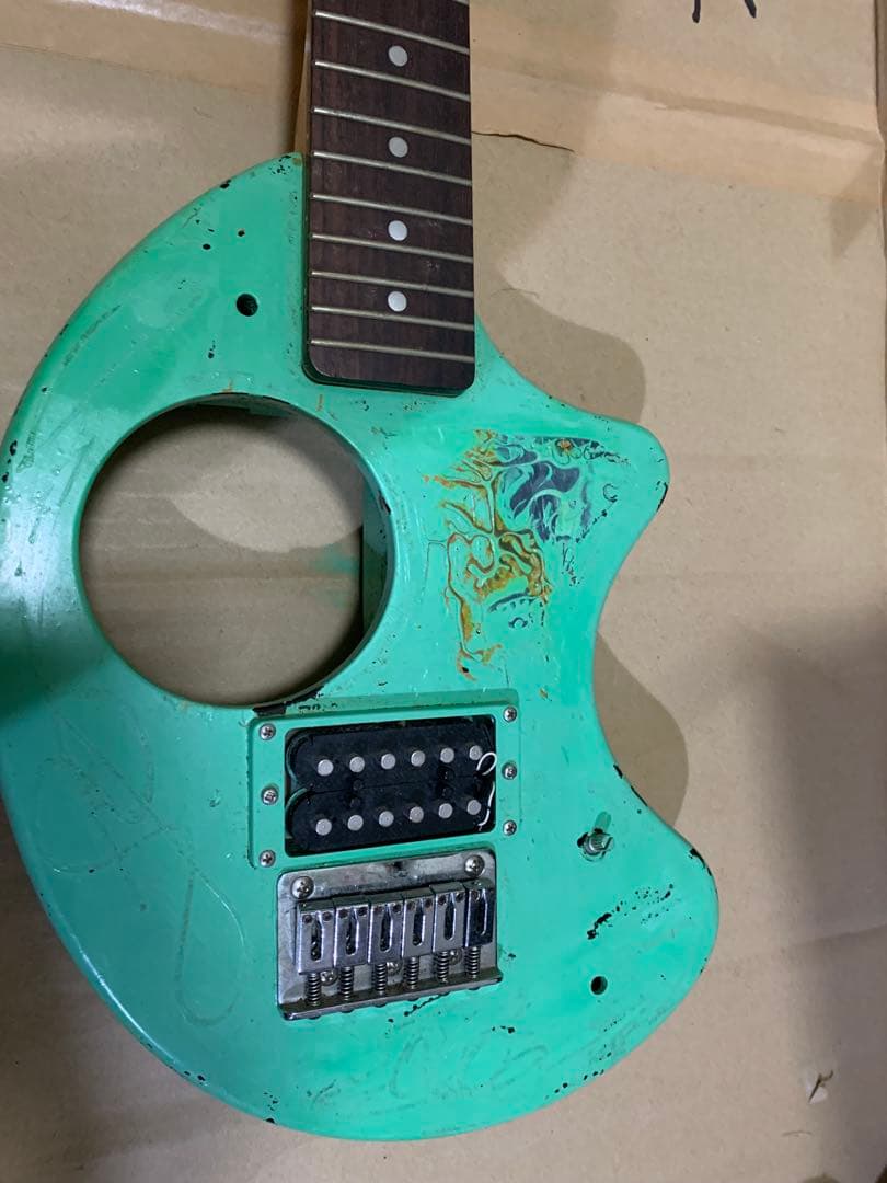 catcakemix様フェルナンデス　ギター　ZO-3 ジャンク　ソフトケース付