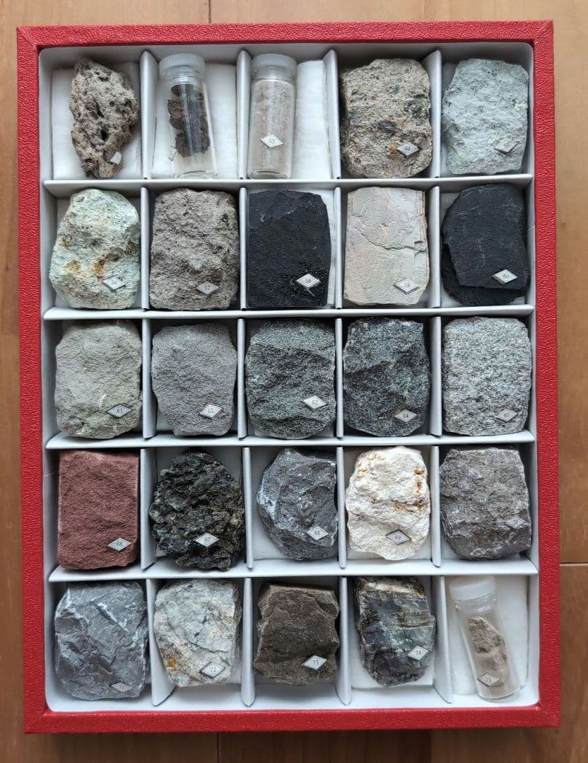 岩石標本　‐ ROCK COLLECTION ‐