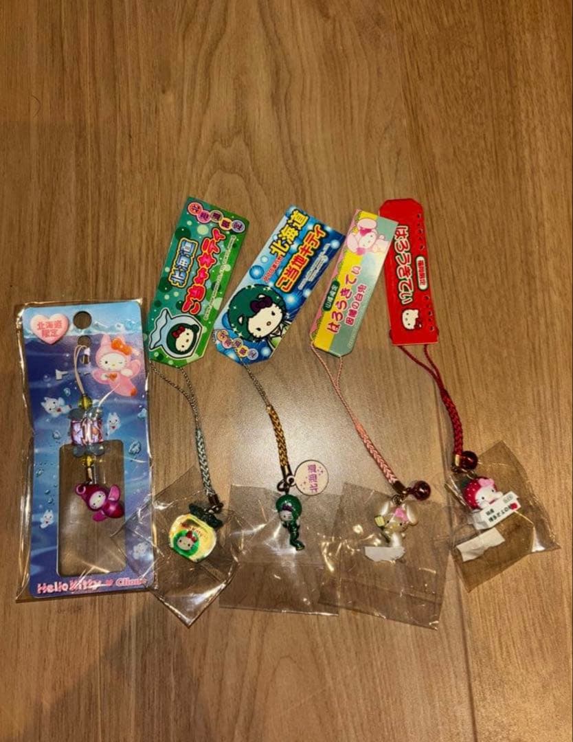 当地キティ46個まとめ売り 根付け ストラップ キーホルダー レア
