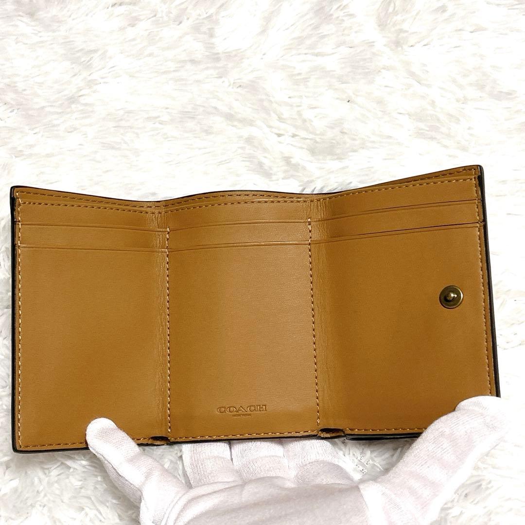 未使用級✨COACH✨コーチ 三つ折り 財布 星 スター コンパクト