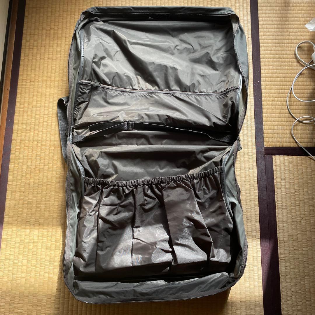 lufthansaルフトハンザドイツ航空　ガーメントバッグ