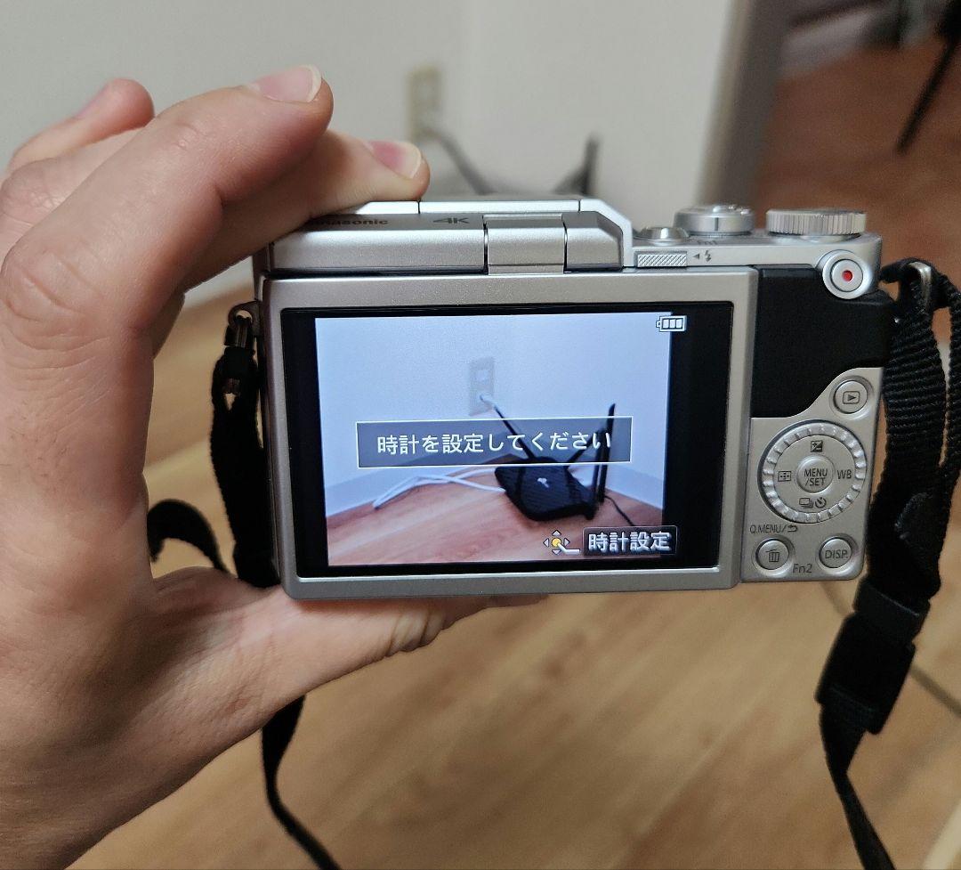 値引きしました LUMIX ミラーレス一眼カメラ 12-32mm ダブルレンズ